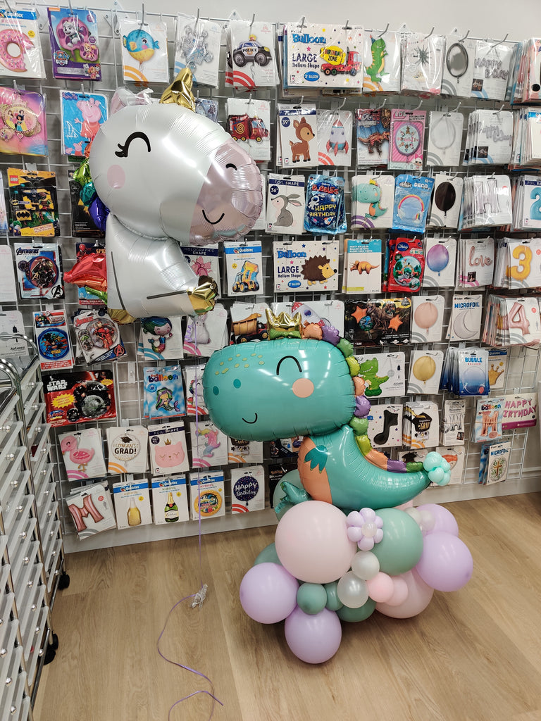 Cute Dino Themed Floor Set with 1 themed helium Balloon