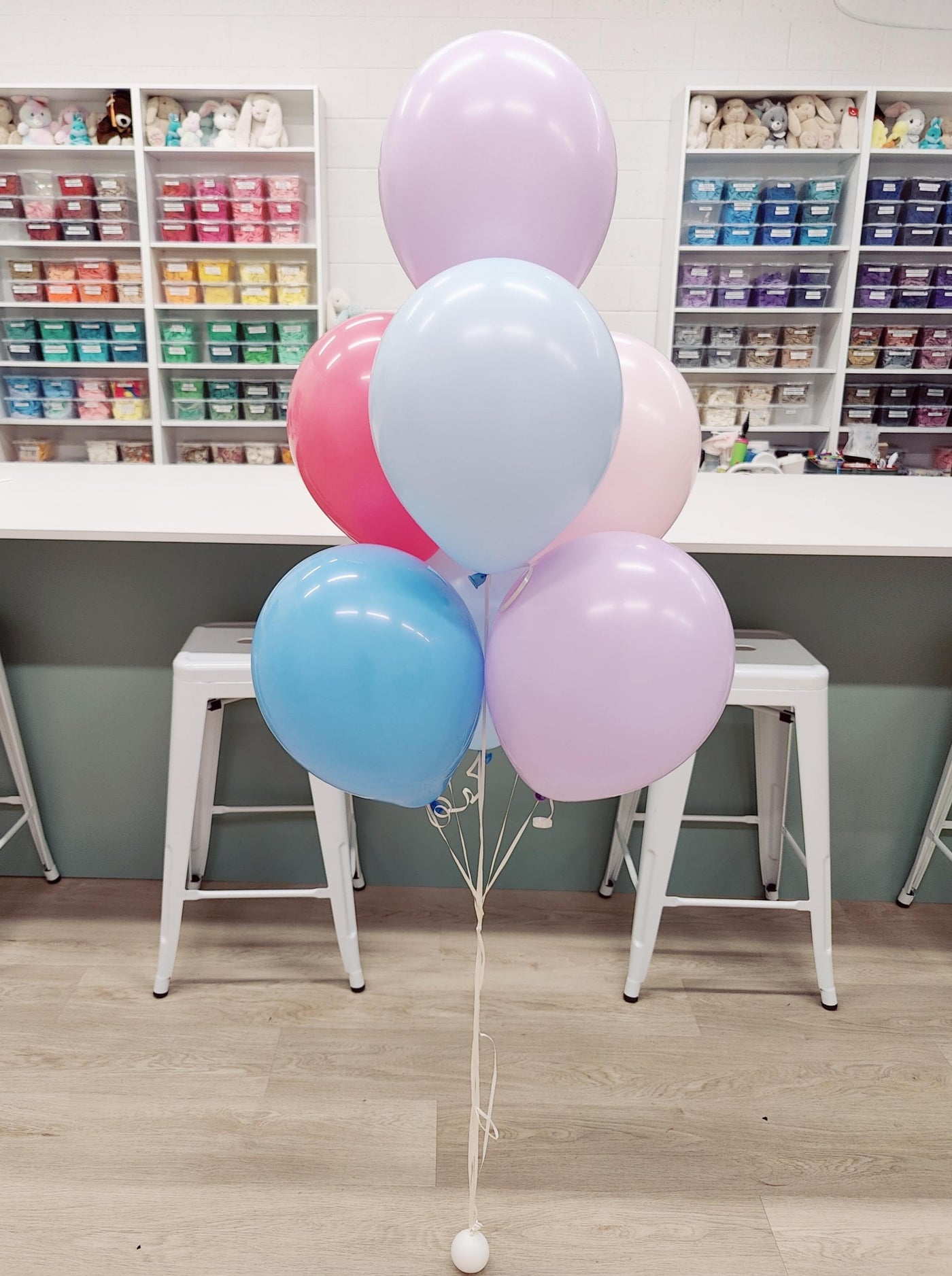 7 Helium Balloons Parties 