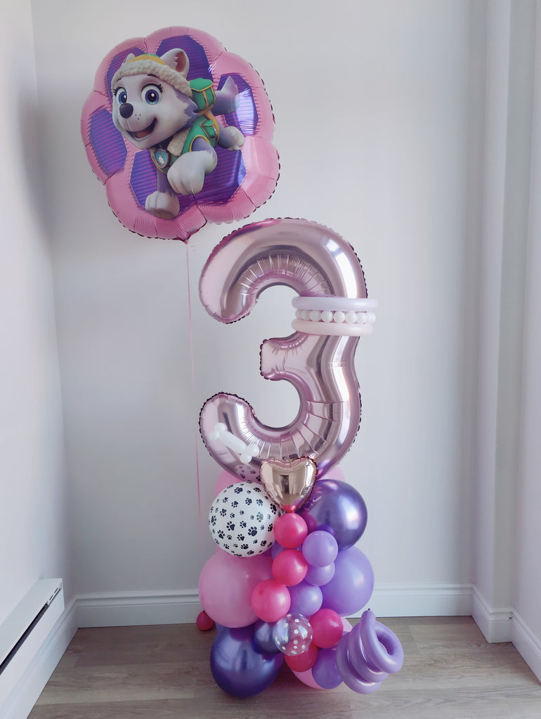 Single Number Balloon Arrangement with a Themed Helium Foil
