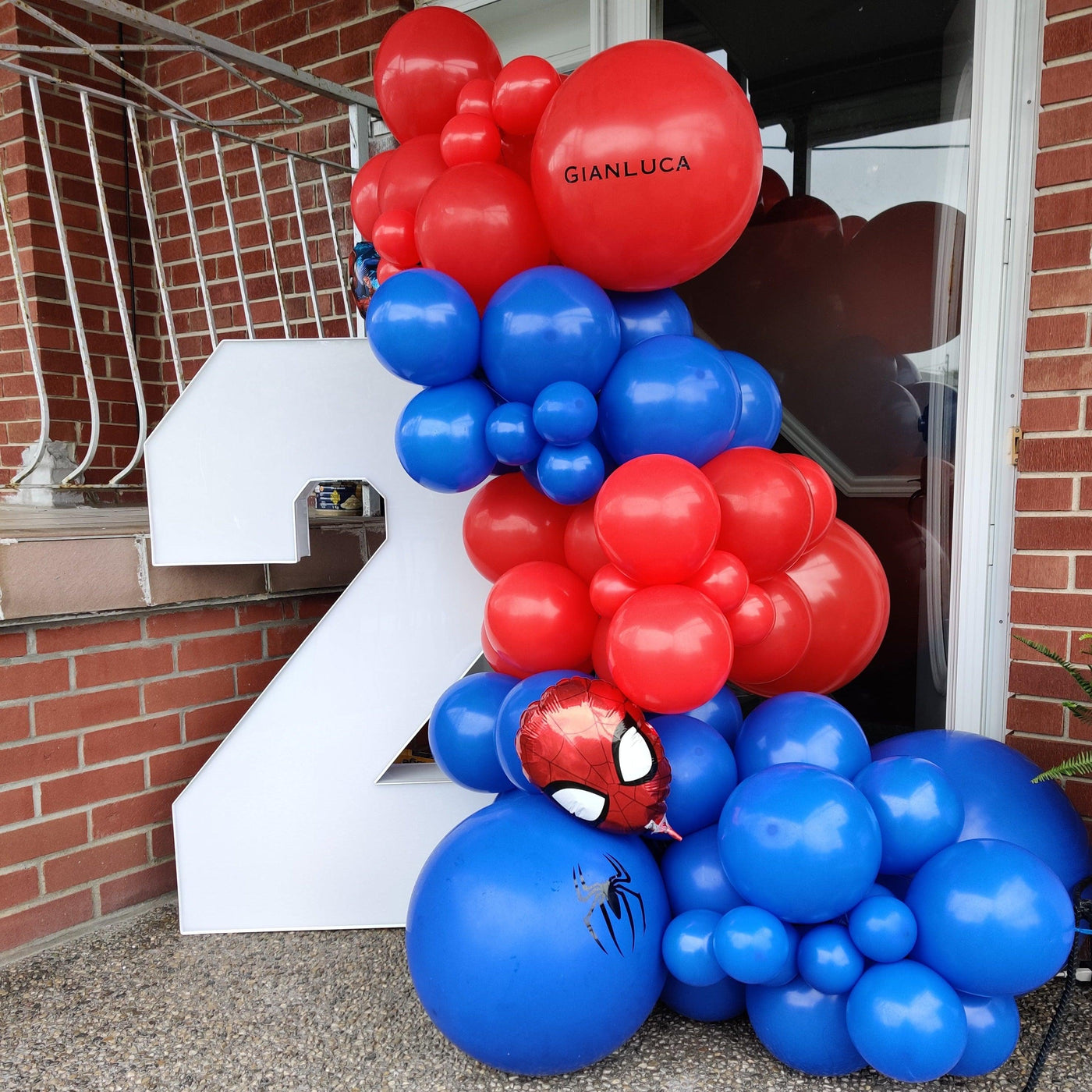 Spiderman themed Balloon Garland