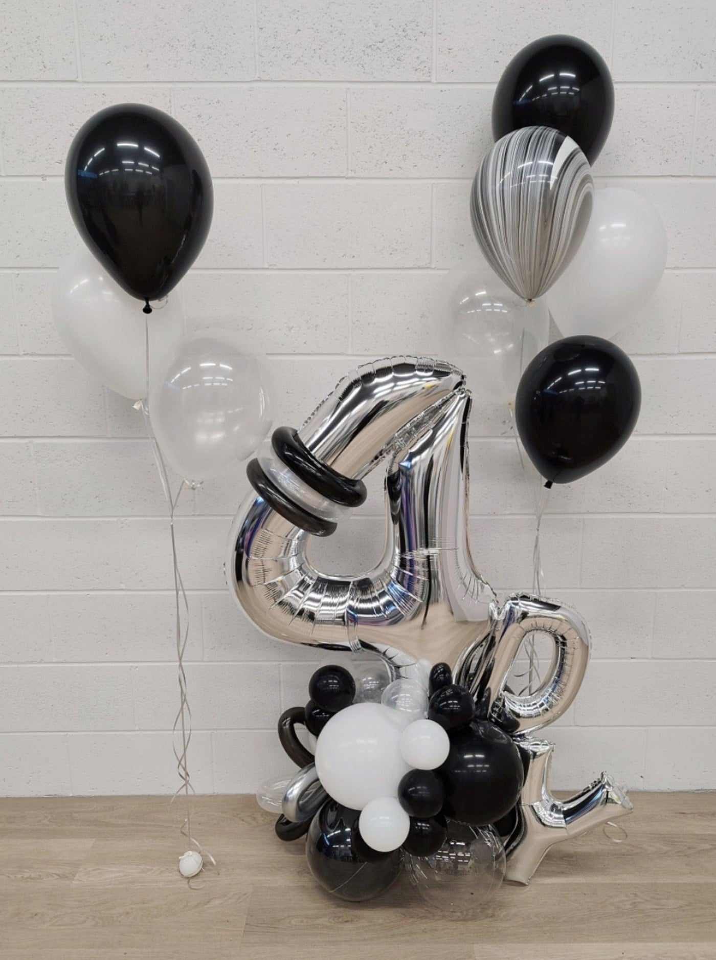 Single Number Balloon Arrangement with 2 helium bundles (All Chrome Balloon)